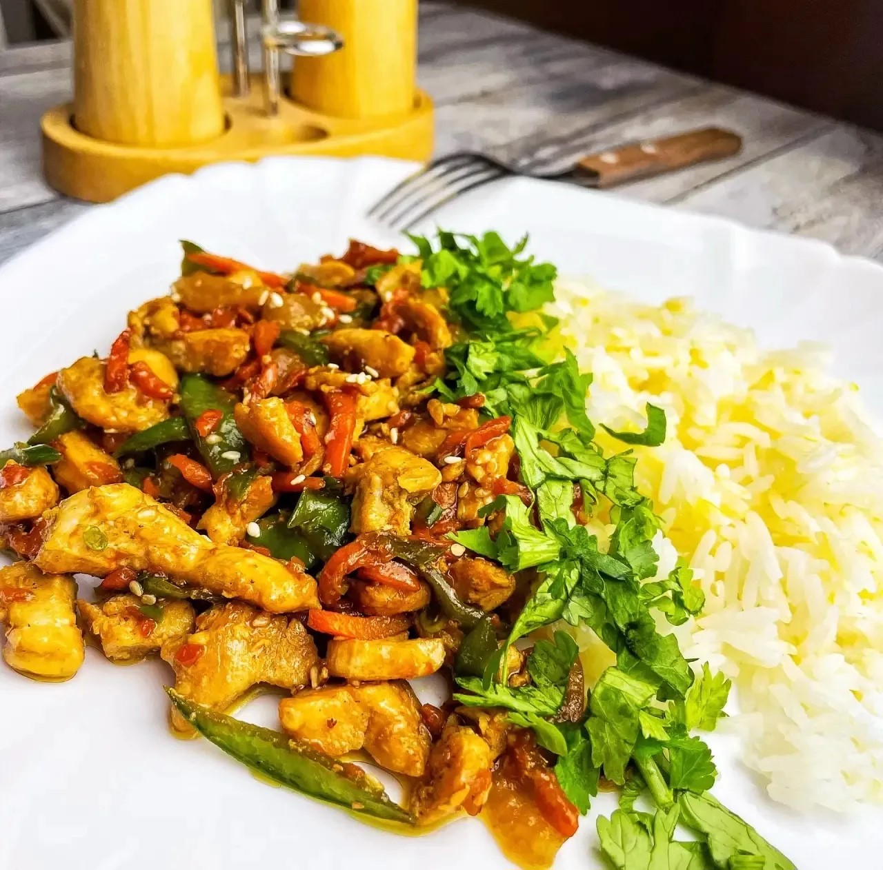 Курица с рисом